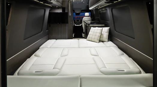 Airstream Interstate Grand Tour Ext inmterior sleeping area