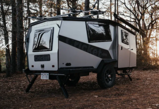 Lightweight Cricket cost