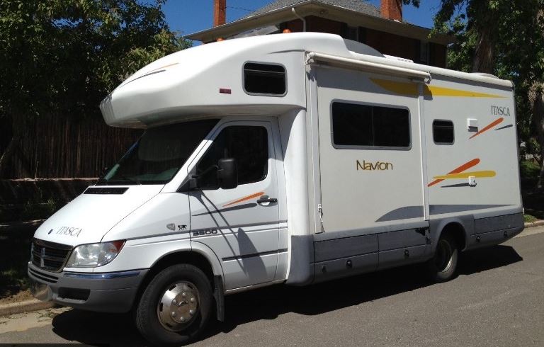 Itasca Navion Motorhome