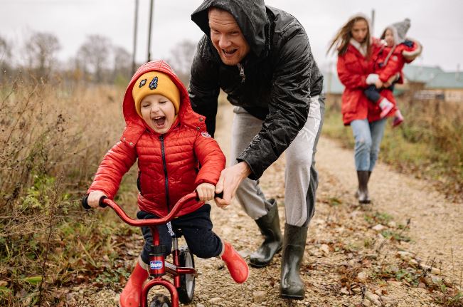 biking with kids in red