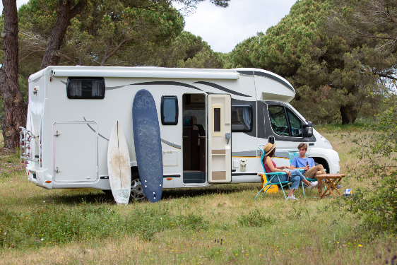 rv living in the grass