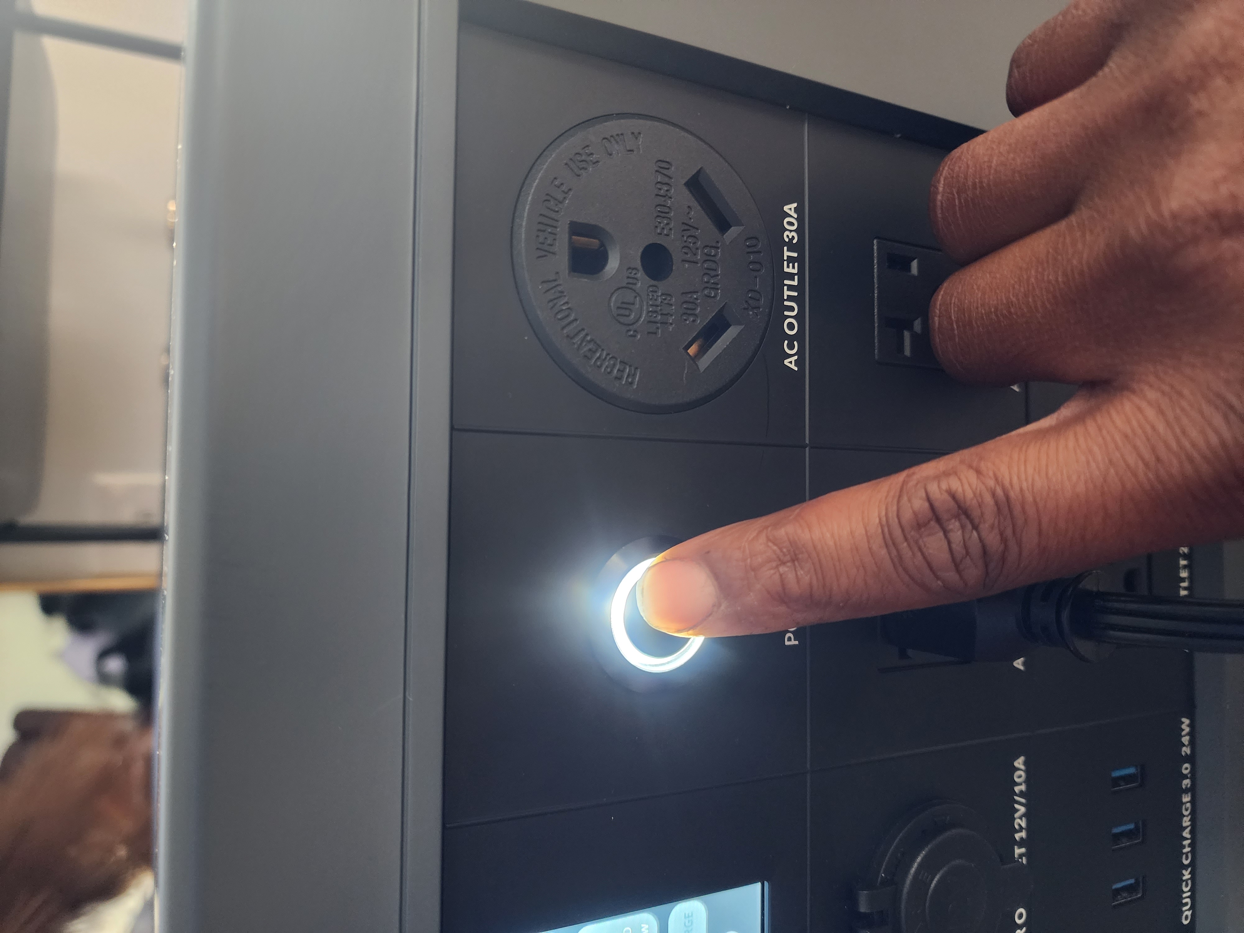 mango power e power button